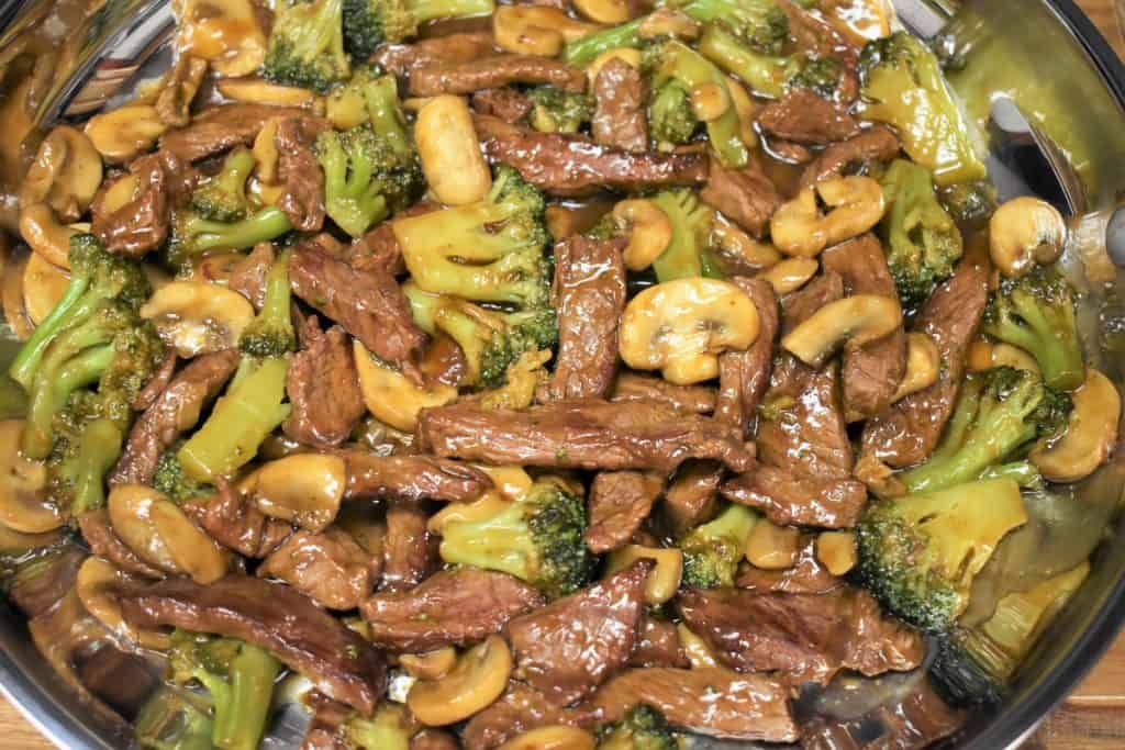 Beef and Broccoli in a Skillet