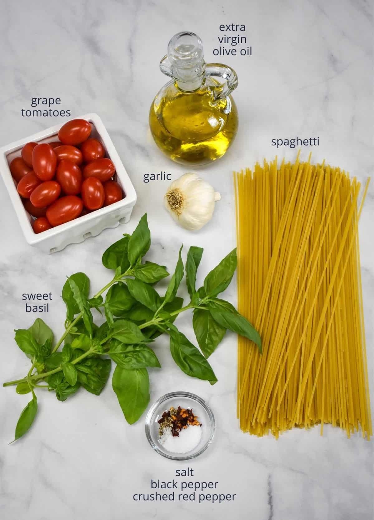 Spaghetti Aglio e Olio with Fresh Tomatoes and Basil Cook2eatwell