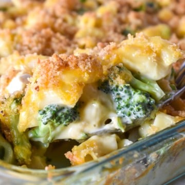A close up image of the chicken and broccoli casserole.